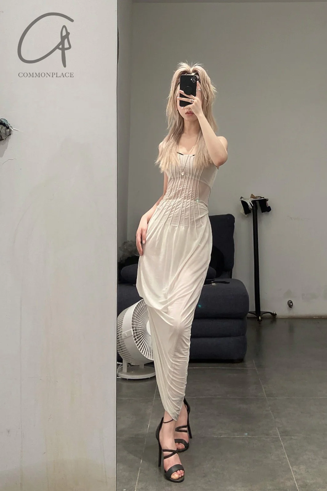 Un Morceau chest detail velvet pleated no dress UM221LS08 White PUM23 - Image 16