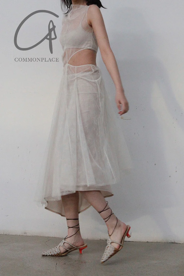 Un Morceau cut-out lace asymmetric dress at waist (set of three) UM221LS22 White PUM24 - Image 5
