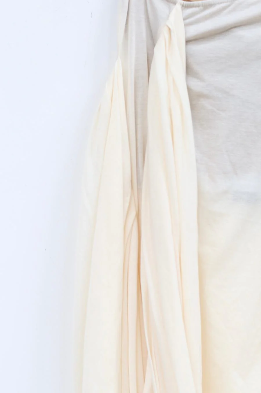 Un Morceau Knit Wrap Cut Skirt AW22 UM222XZ14 White PUM32 - Image 2