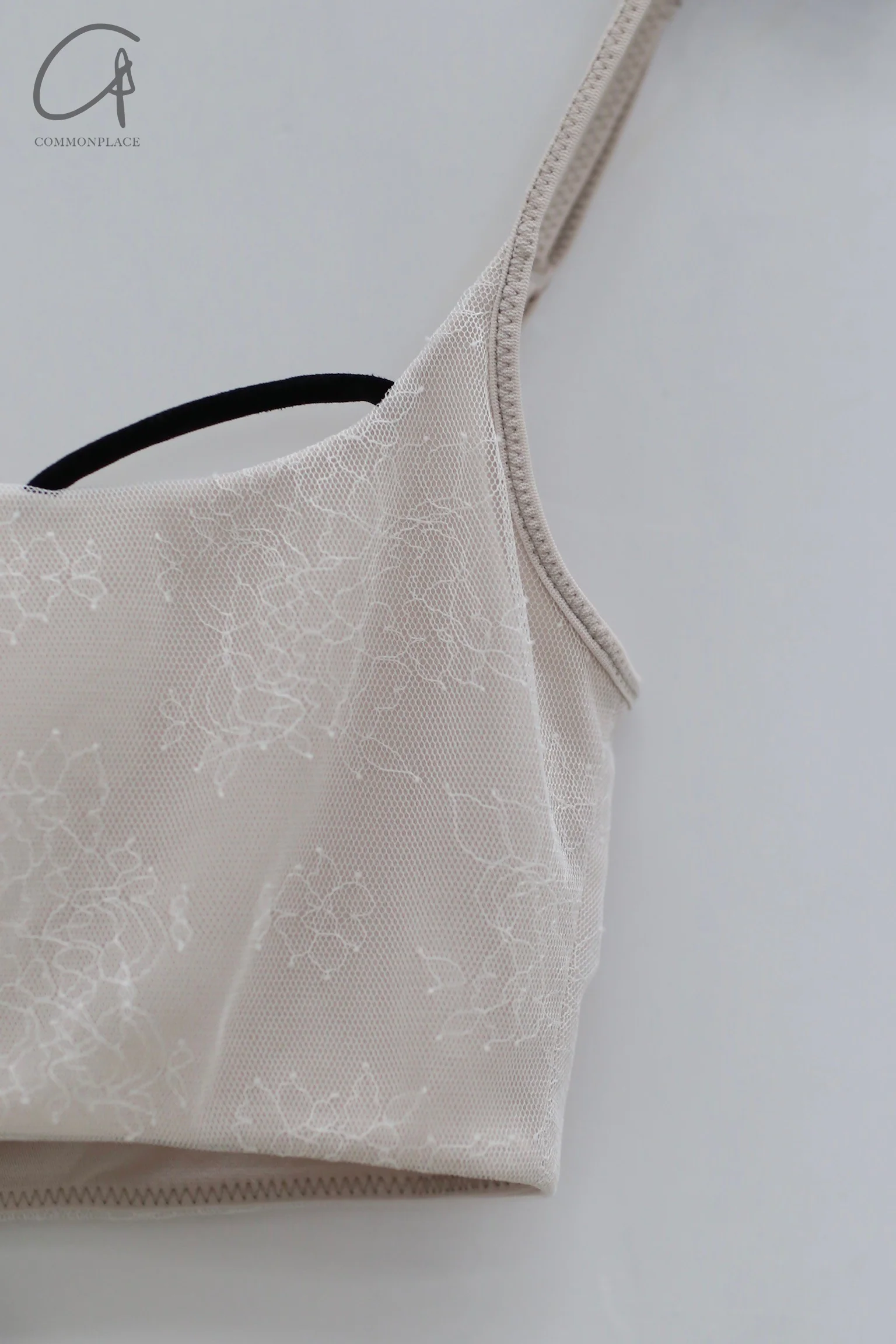 Un Morceau Knitted Lace Velvet Strap UM221SZ34 White PUM18 - Image 2