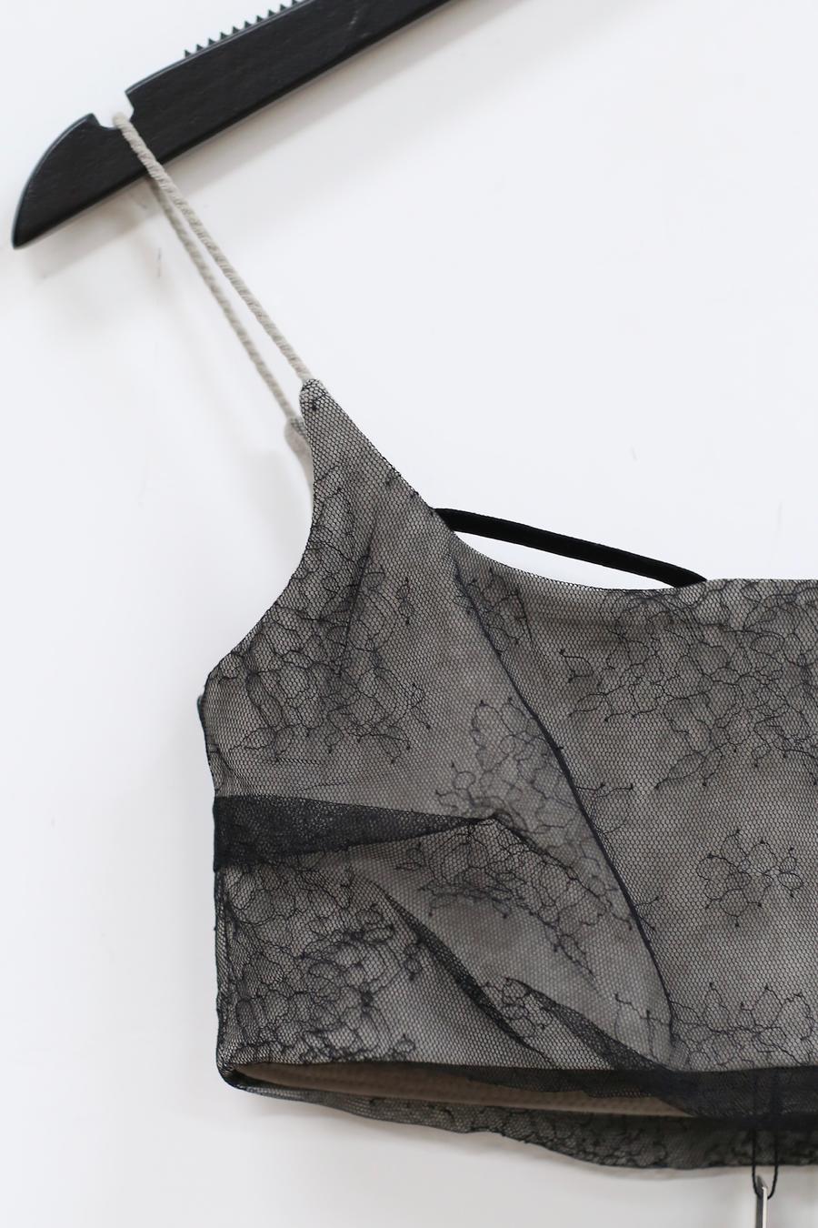 Un Morceau Lace Crinkled Velvet Strap AW22 UM222SZ27 Grey PUM18 - Image 2