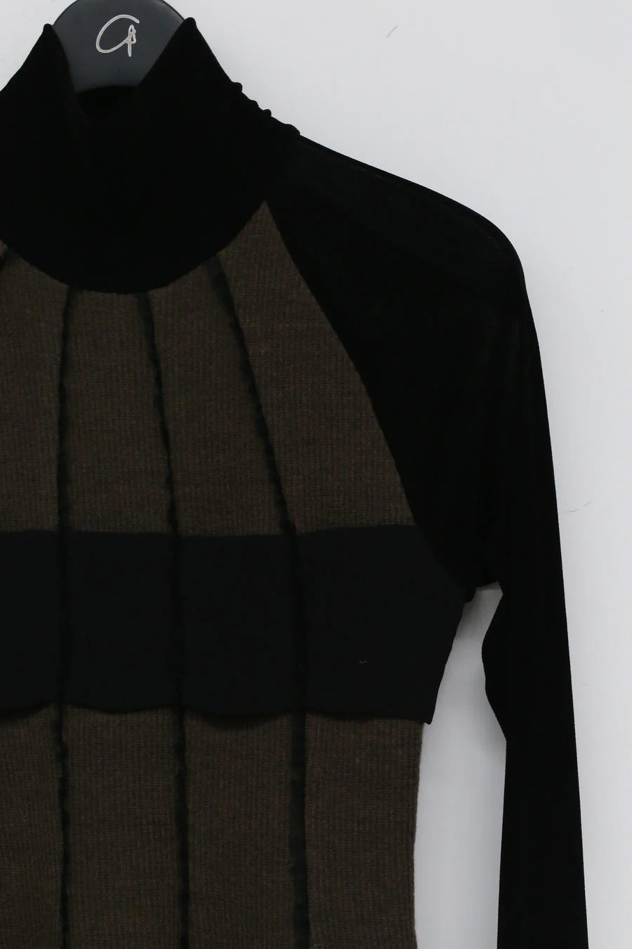 Un Morceau Raglan High Neck and Chest Panel Dress UM212LS10 Black/Olive Green PUM12 - Image 10