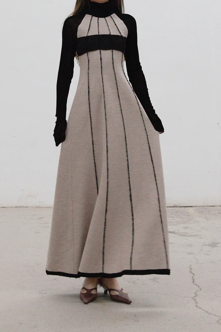 Un Morceau Raglan High Neck and Chest Stitching Dress UM212LS11 Nude Pink/Black PUM12 - Image 2
