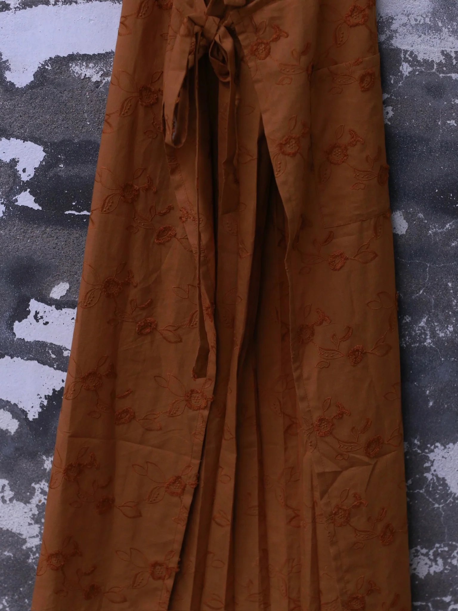 UNISECON 25 Spring/Summer Long Pleated Apron USC-U11W83-JH Turmeric - Image 3