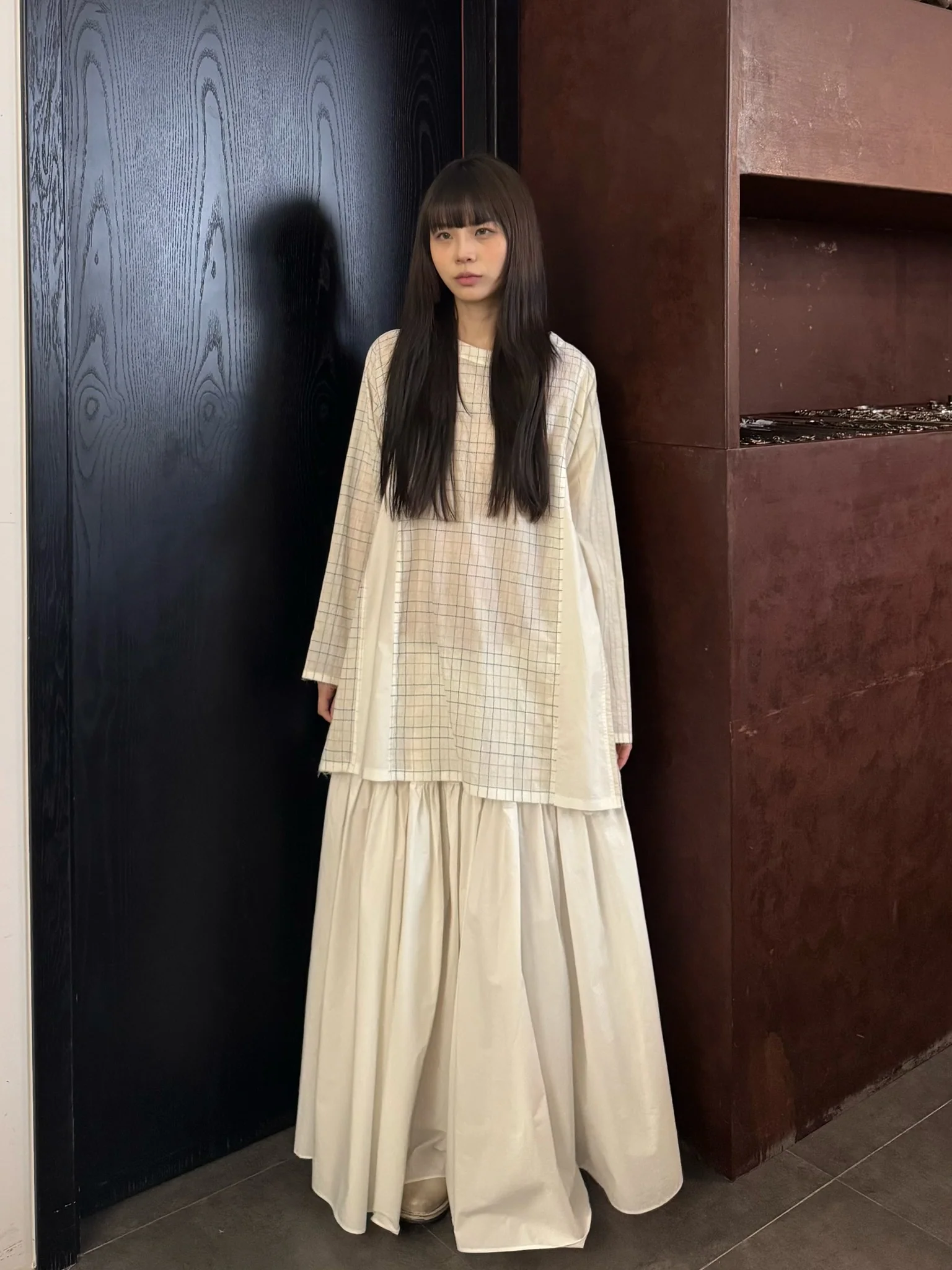 UNISECON 25 Spring/Summer Outline Pleated Skirt USC-U11W67B-BAI White - Image 7