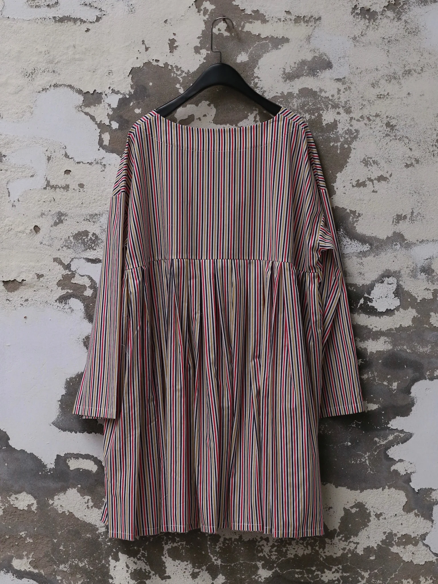 UNISECON 25 Spring/Summer Short Asymmetrical Pleated Top USC-U11W40-FH Pink/Yellow U11W39 - Image 4