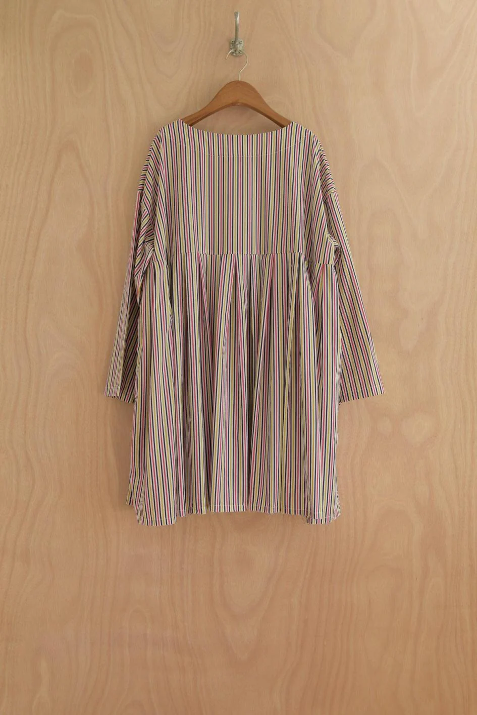 UNISECON 25 Spring/Summer Short Asymmetrical Pleated Top USC-U11W40-FH Pink/Yellow U11W39 - Image 6