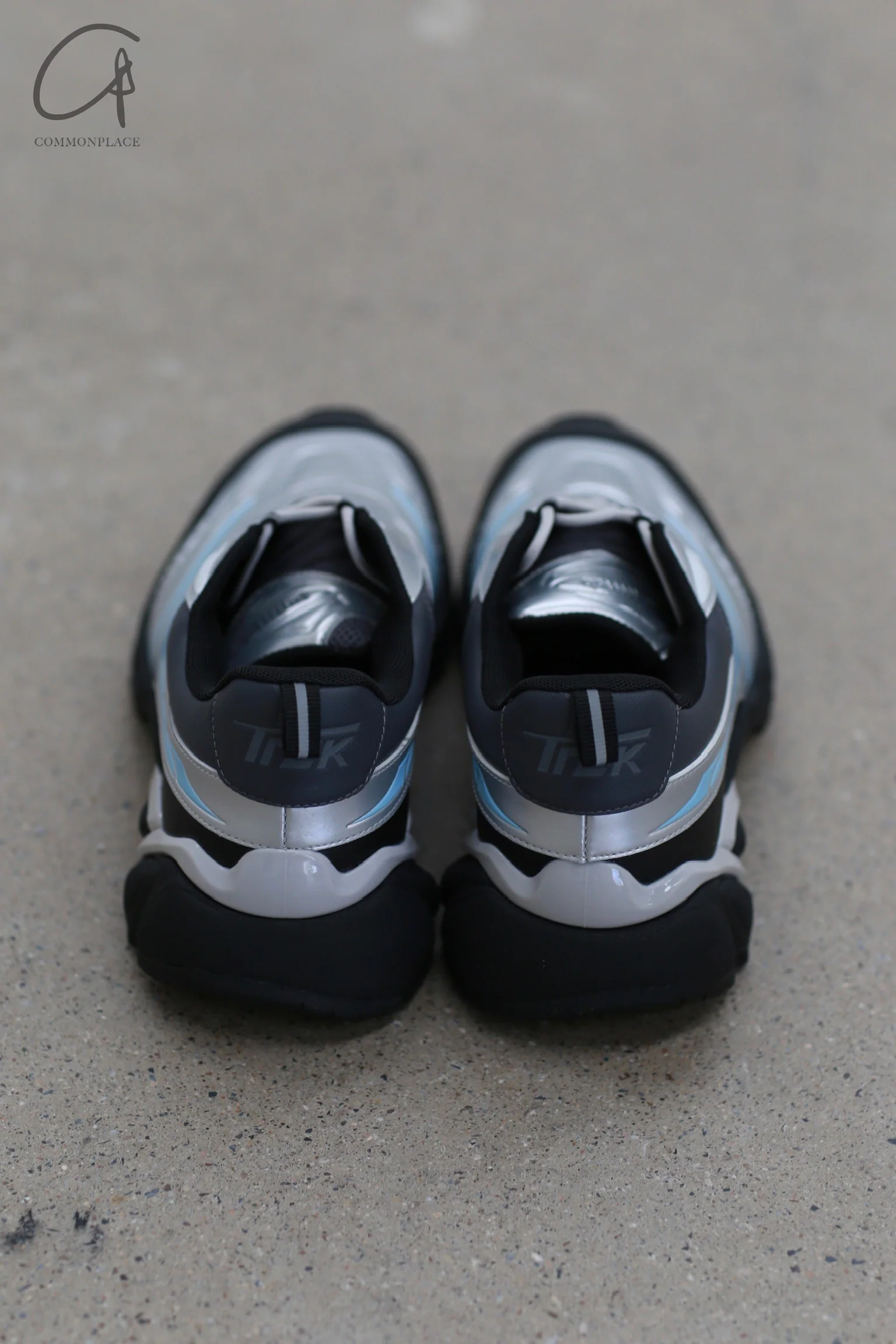 untitlab lace-up sneakers UTB-UN034101-YIN Silver PU9 - Image 3