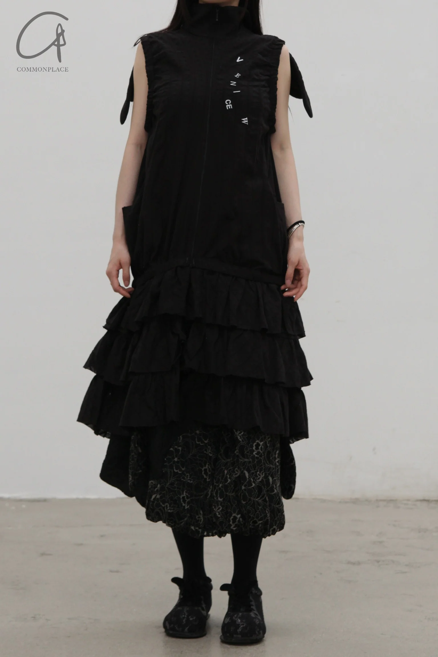 VeniceW 24 Spring/Summer Flying Vest Embroidered Dress VCW-2V-HEI Black - Image 5