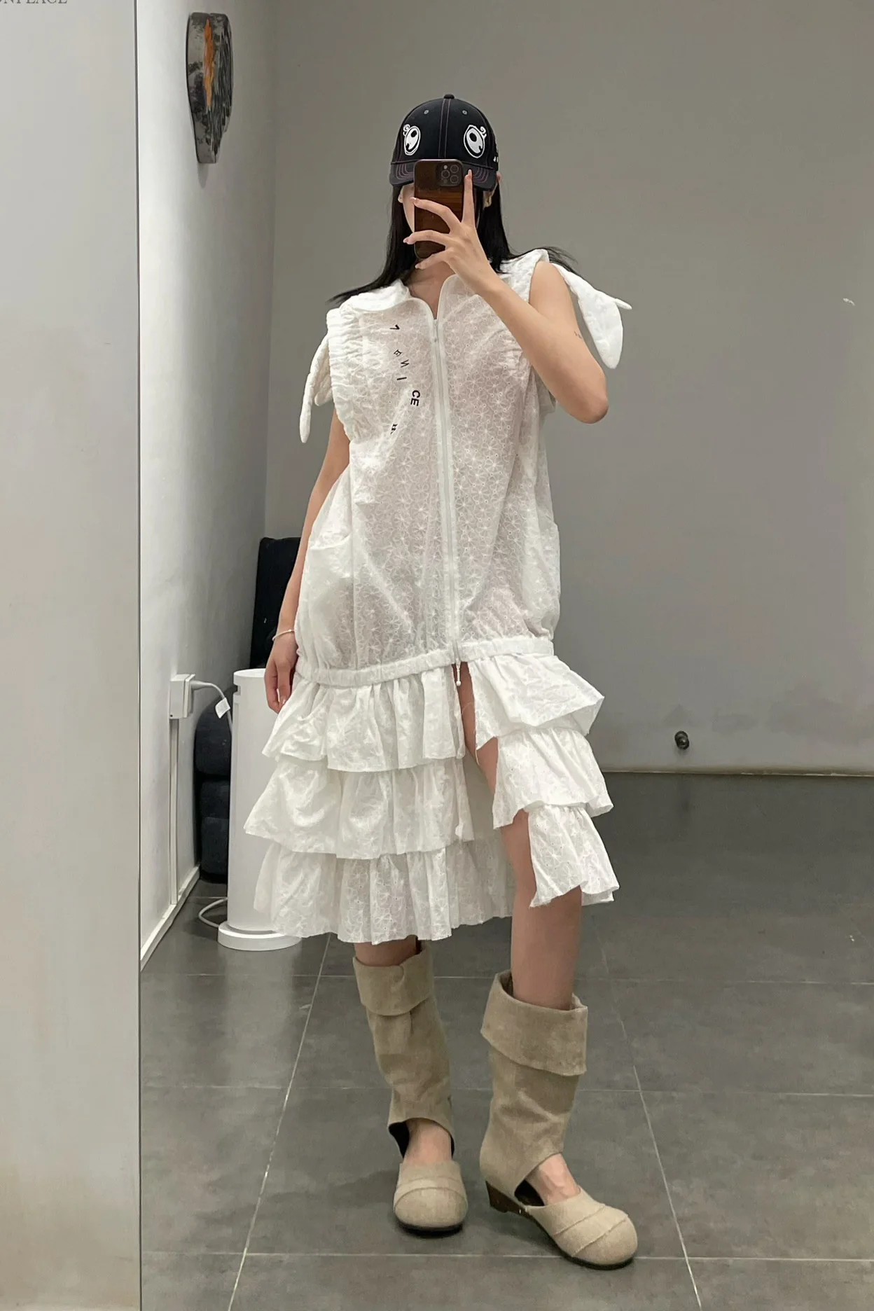 VeniceW 24 Spring/Summer Flying Vest Embroidered Dress VCW-2V-BAI White - Image 9