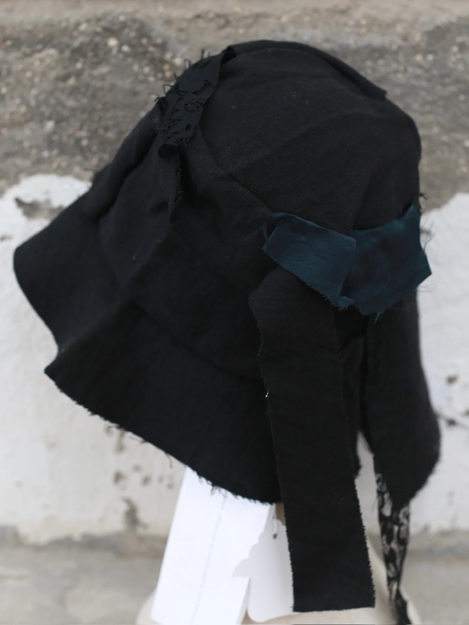VeniceW 25 Autumn/Winter Lagoon Hat VCW-H2-Coal - Image 3