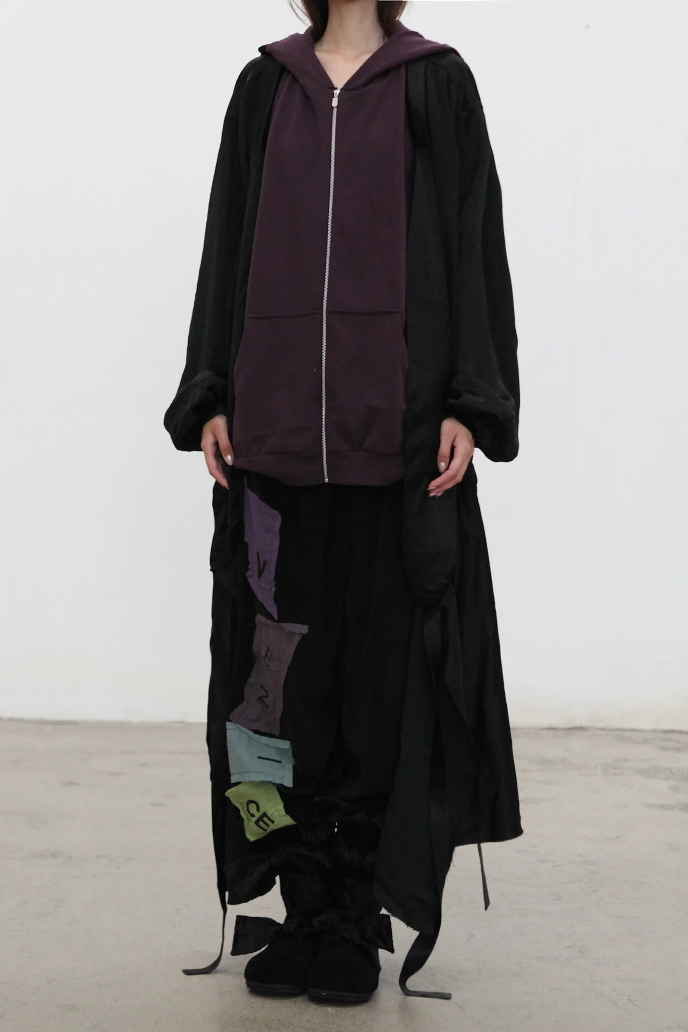 VeniceW 25 Autumn/Winter Leafie Hoodie VCW-HD2-Black/Plum - Image 2