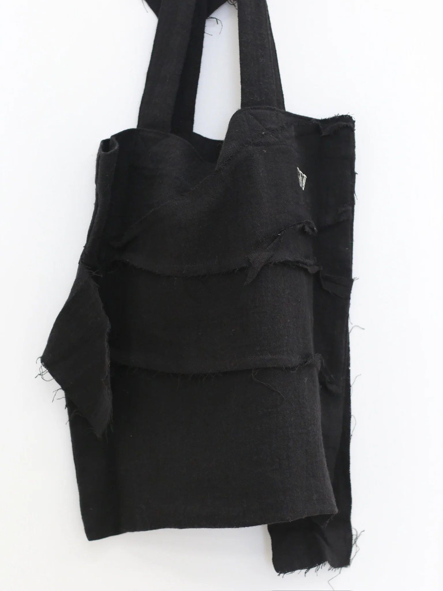 VeniceW 25 Autumn/Winter Tap Handbag VCW-B1-Coal - Image 4