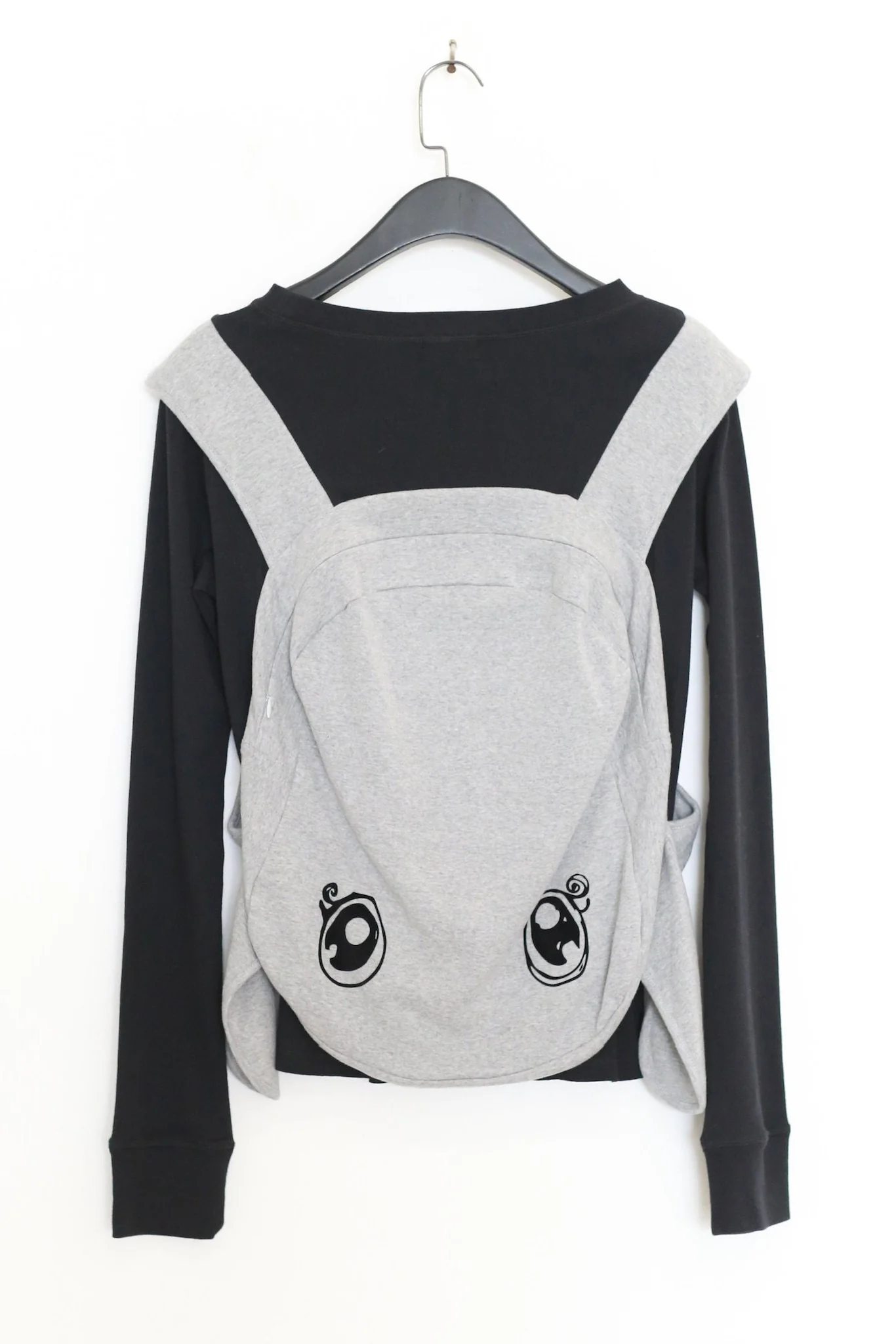 VeniceW Fall/Winter 2025 Backpack T-shirt VCW-00:T3-HH Black/Grey - Image 2