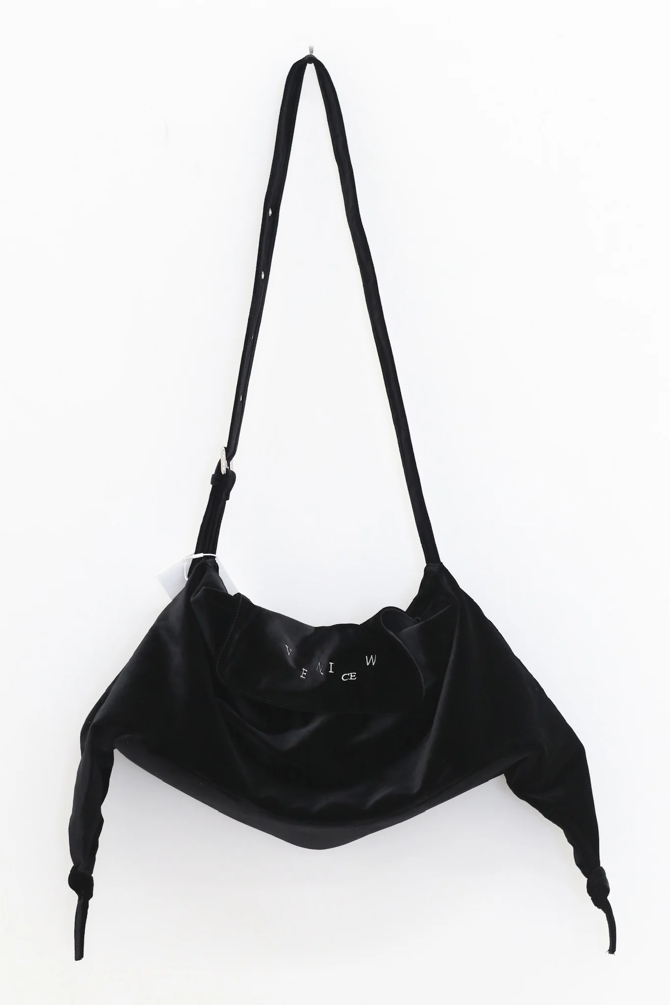 VeniceW Large Flight Bag VCW-B-1VXXL-Velvet Black - Image 2