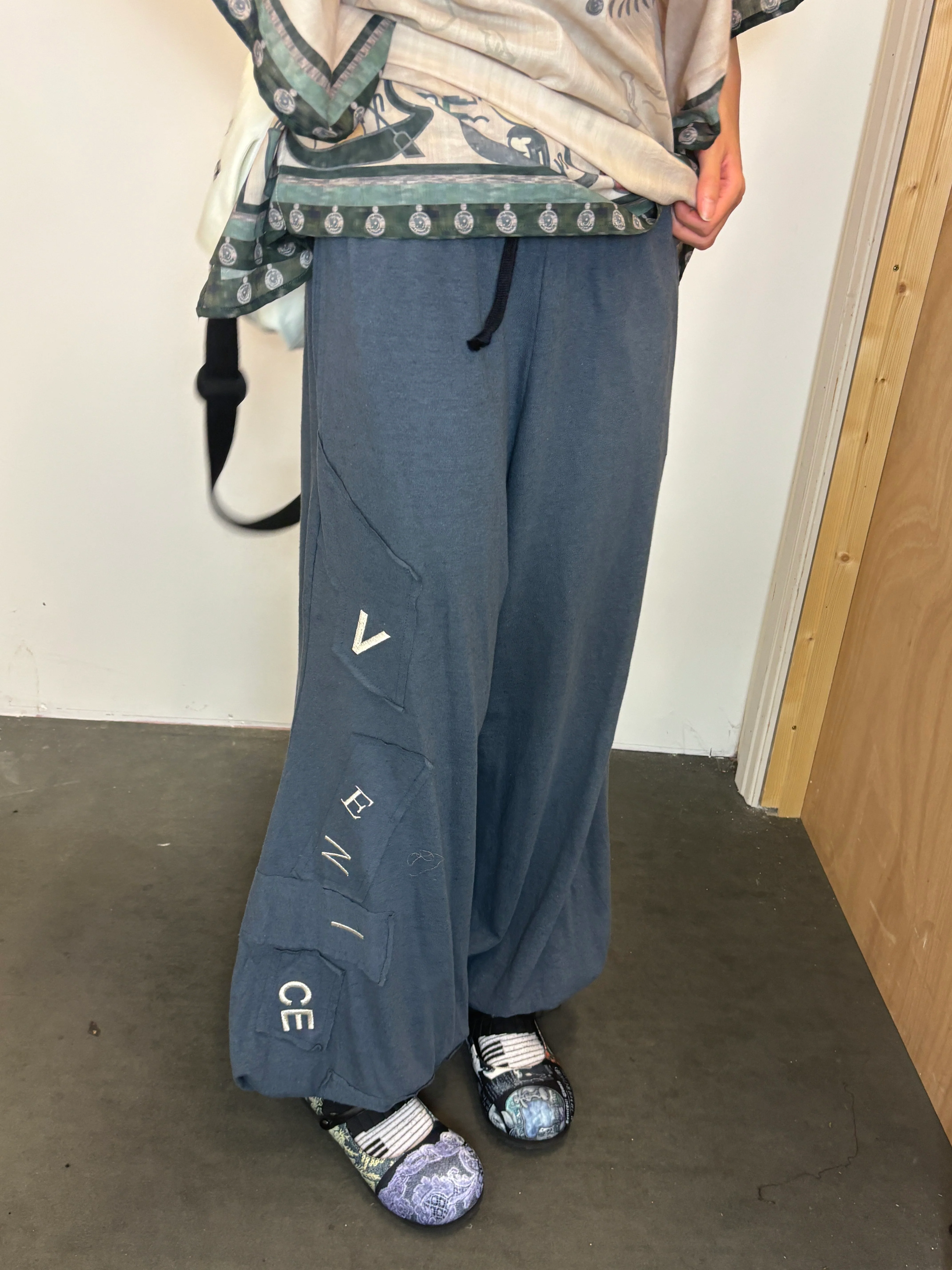VeniceW Spring/Summer 2026 Extra Loose Fit Sweatpants, Thailand VCW-SS26 SP1-Navy - Image 6