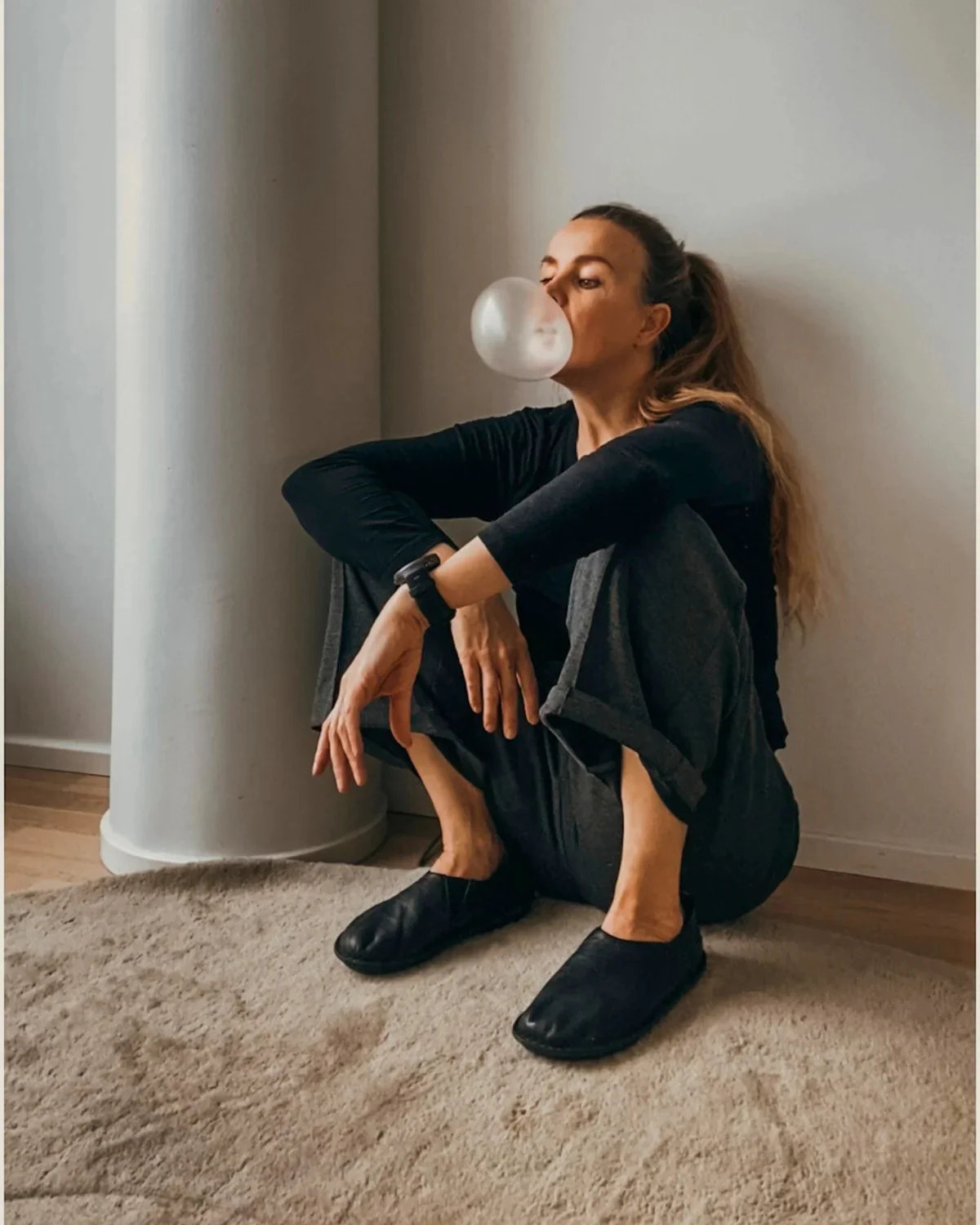 VIBAe Portuguese handmade ZUMA vegetable-tanned leather slippers, reversible, suitable for long walks. VIBA-ZUMA Leather/Bio Suede-PB Preto Black (VIBA-ZUMA Leather/Bio Suede) - Image 16