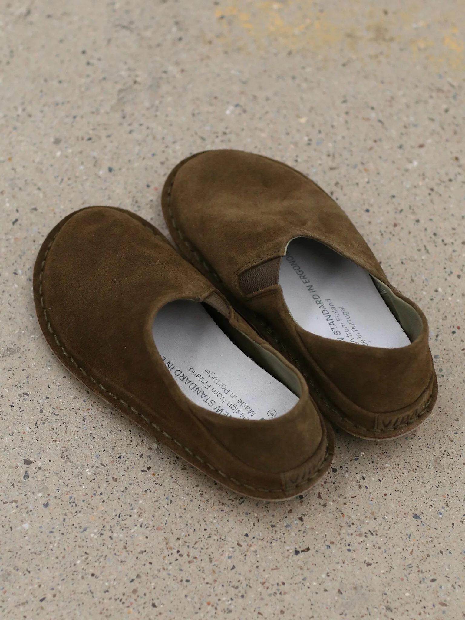VIBAe Portuguese handmade ZUMA vegetable-tanned leather slippers, reversible, suitable for long walks. VIBA-ZUMA Leather/Bio Suede-SBK Suede Bosco Khaki (VIBA-ZUMA Leather/Bio Suede) - Image 3