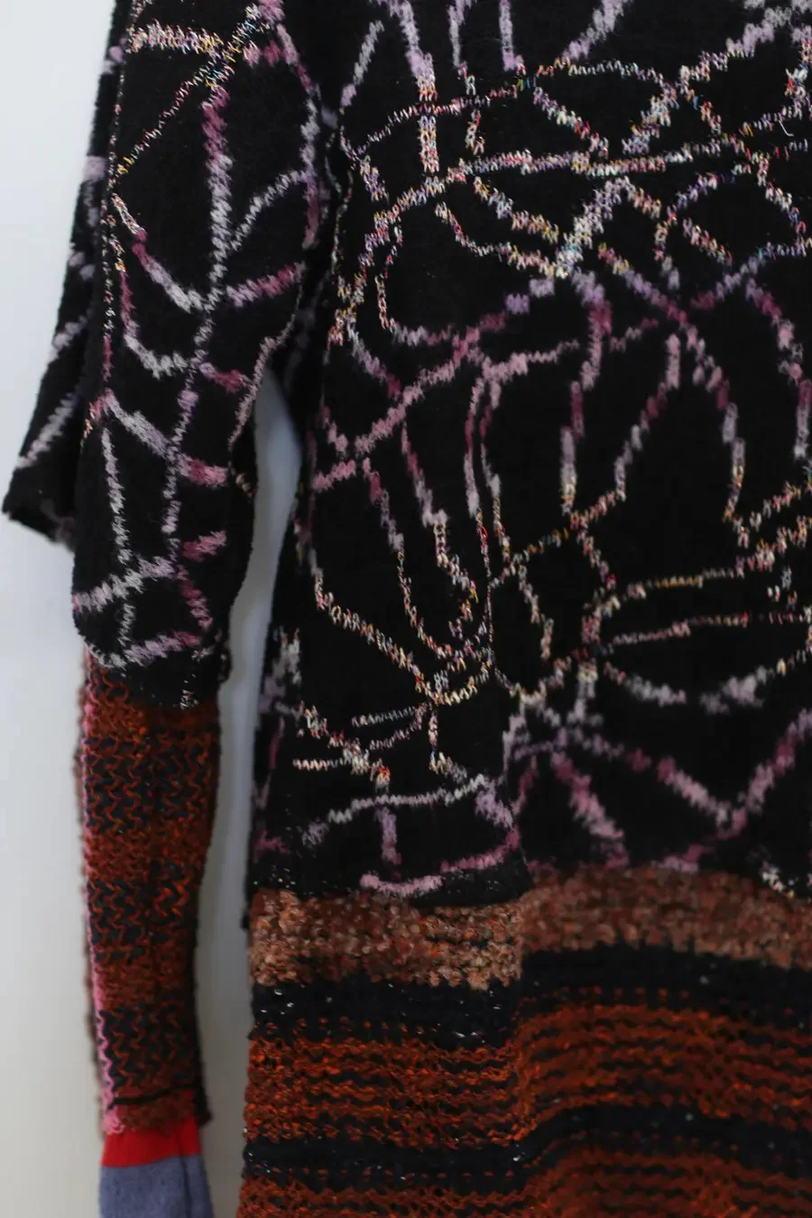 Vitelli black jacquard wave collar layered sweater PFW23_VIT0012_J6 black - Image 9