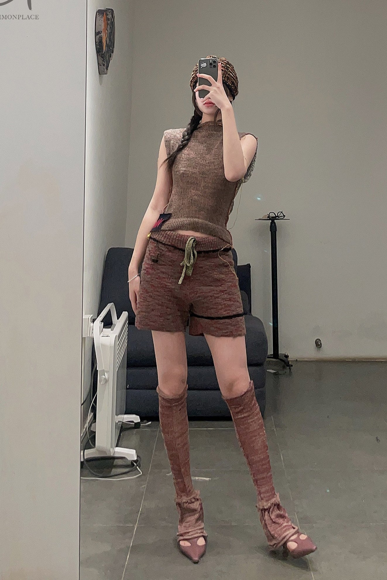 Vitelli cut top VTL-FW22_OKT_M003_BR-PIN - Image 18