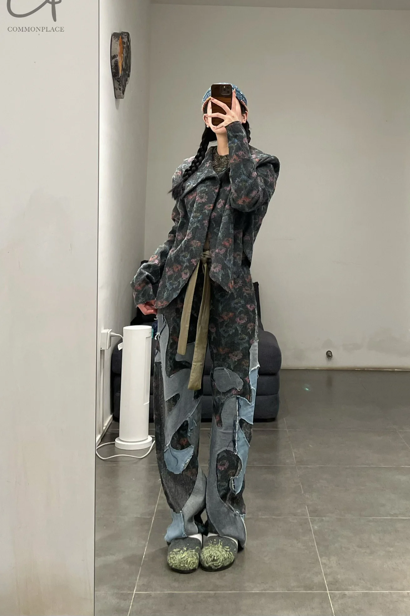Vitelli embroidered silk (flower) loose jeans PFW23_VIT023 - Image 16