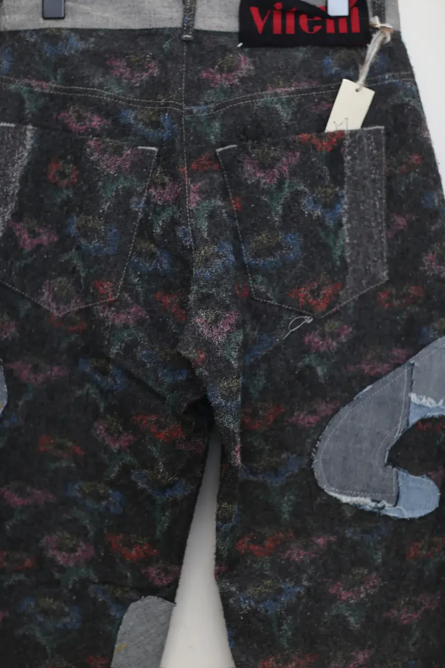 Vitelli embroidered silk (flower) loose jeans PFW23_VIT023 - Image 3