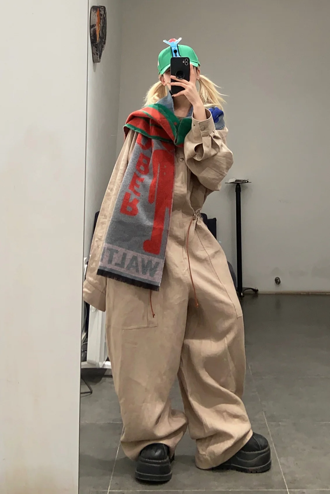 Walter Van BeirendonCK Alien Hat AW22-23 9010 Green - Image 11