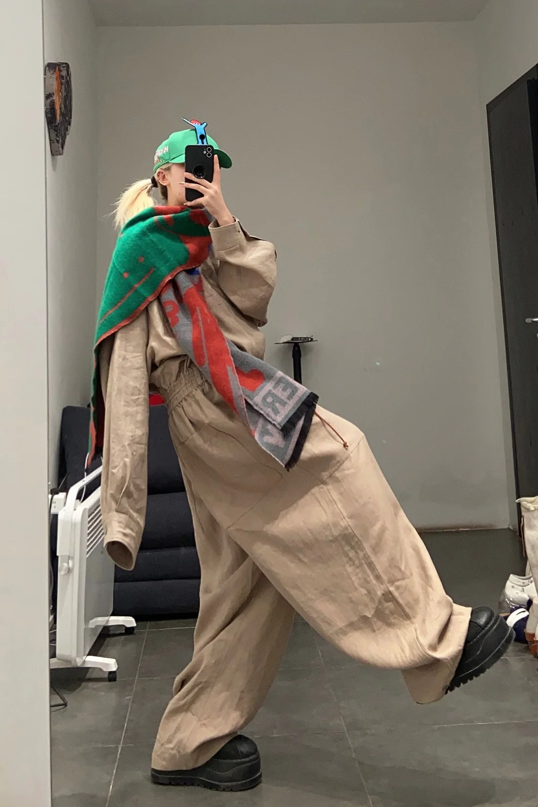 Walter Van BeirendonCK Alien Hat AW22-23 9010 Green - Image 8