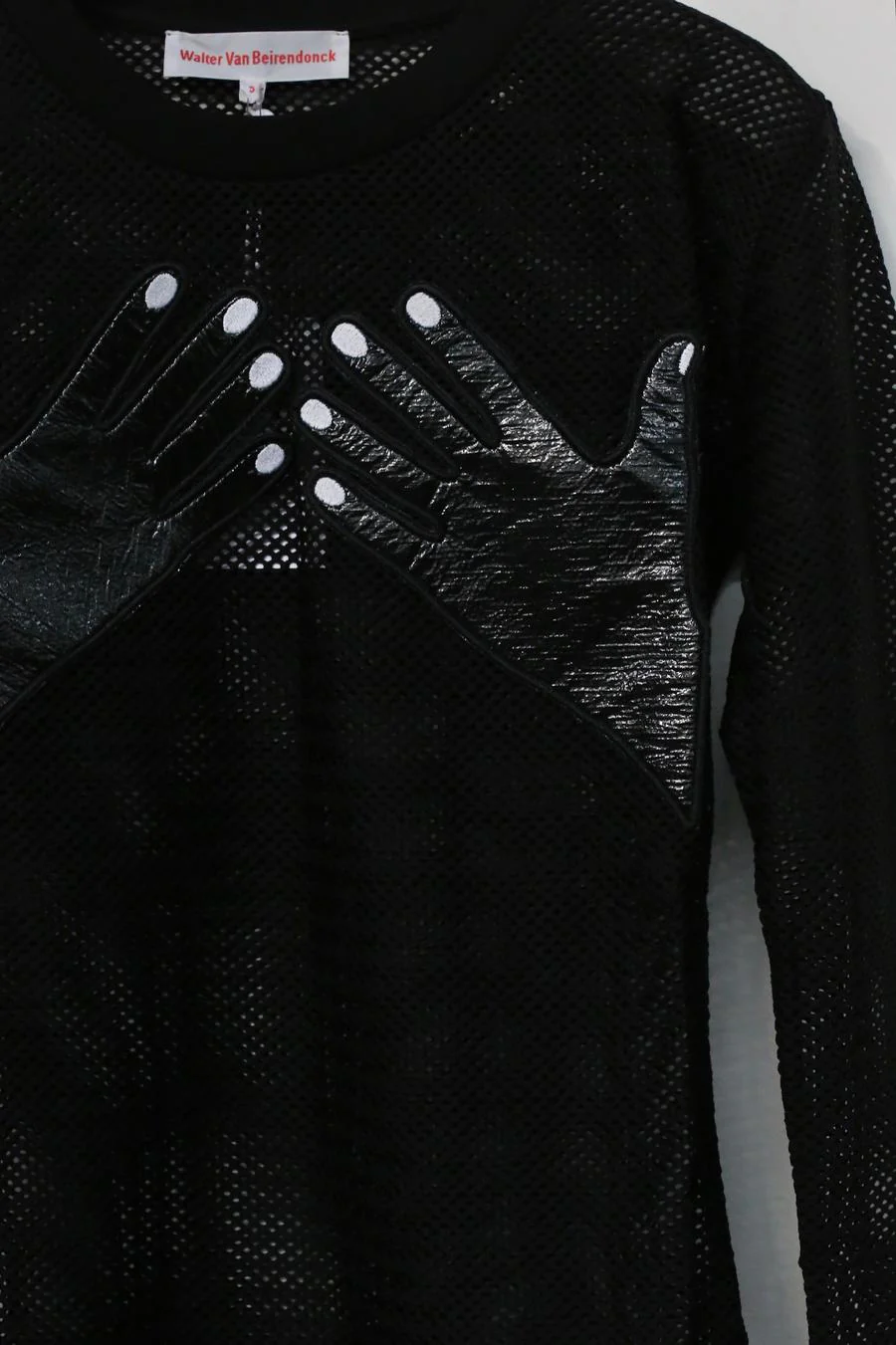 Walter van Beirendonck hand grid top AW22-23 8033 black - Image 2