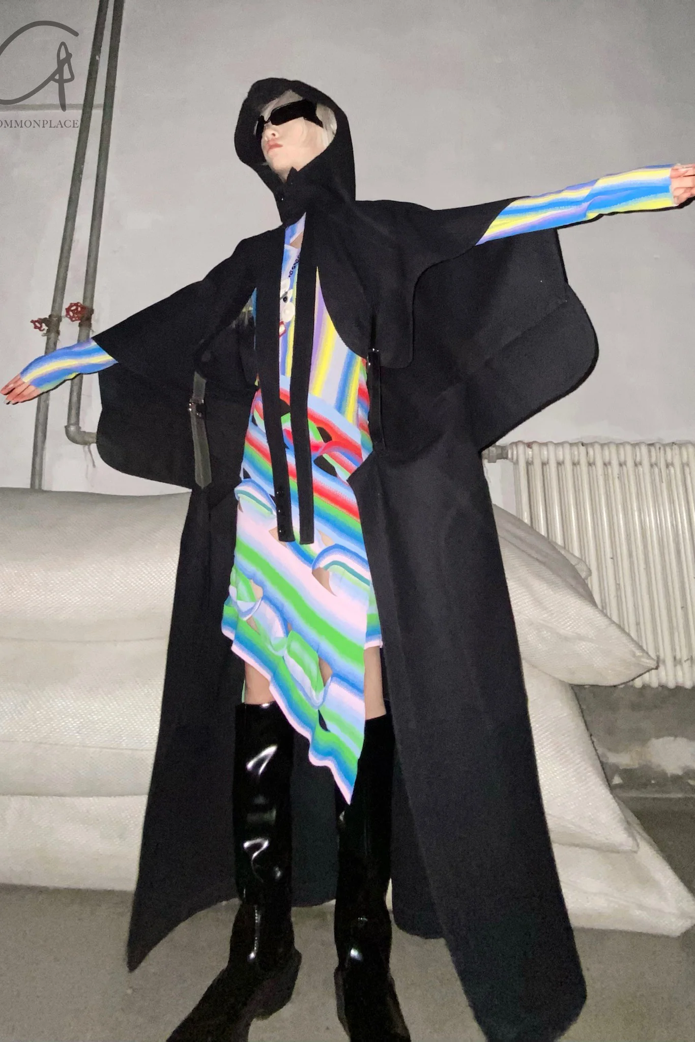 Walter Van Beirendonck (Kift shawl cloak) 3013 UNI - Image 13