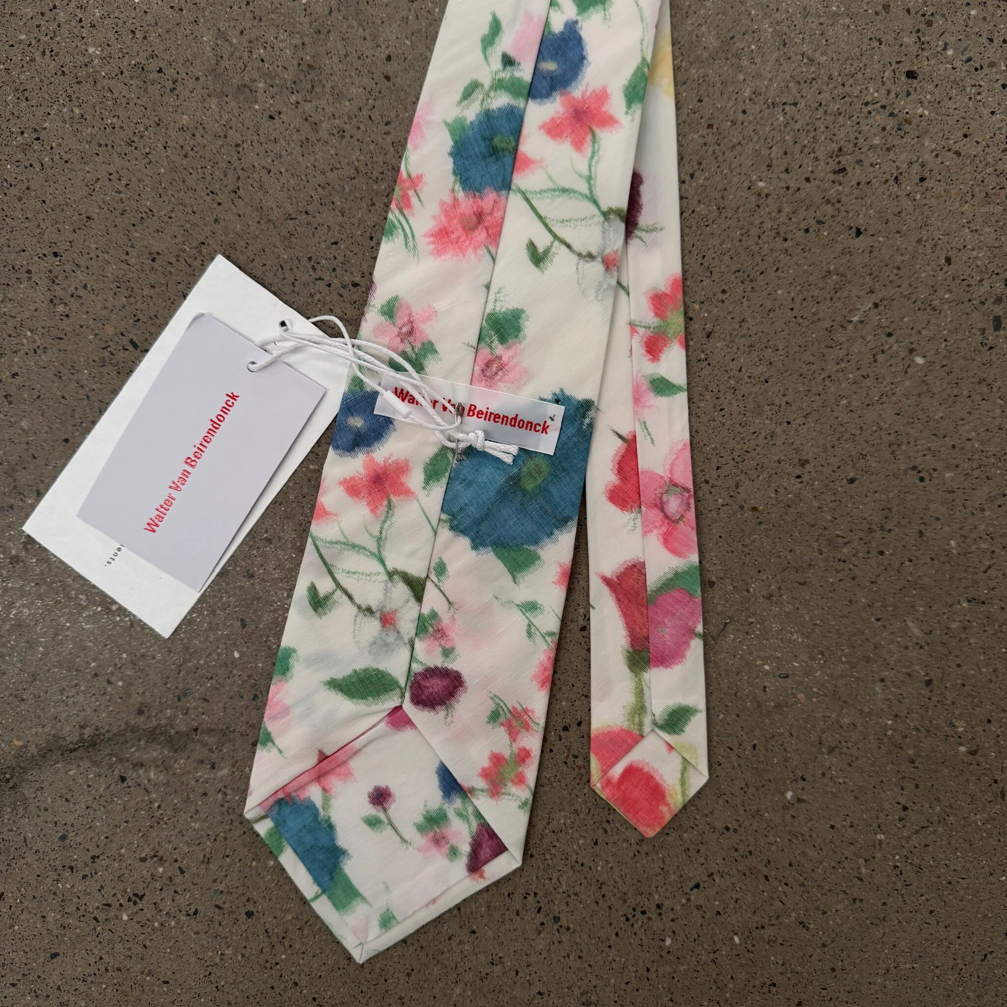 Walter van Beirendonck SS26 tie WVB-SS26-9035-CC15 - Image 3