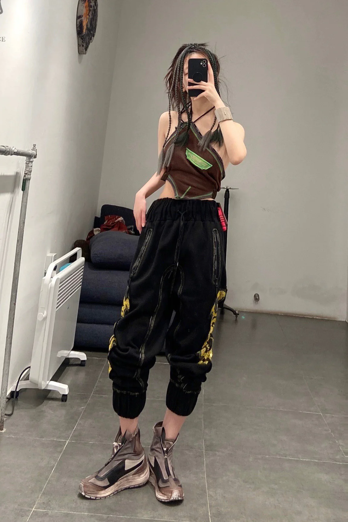 WINDOWSEN hot diamond logo sweatpants SS22P022BK black PW19 - Image 2