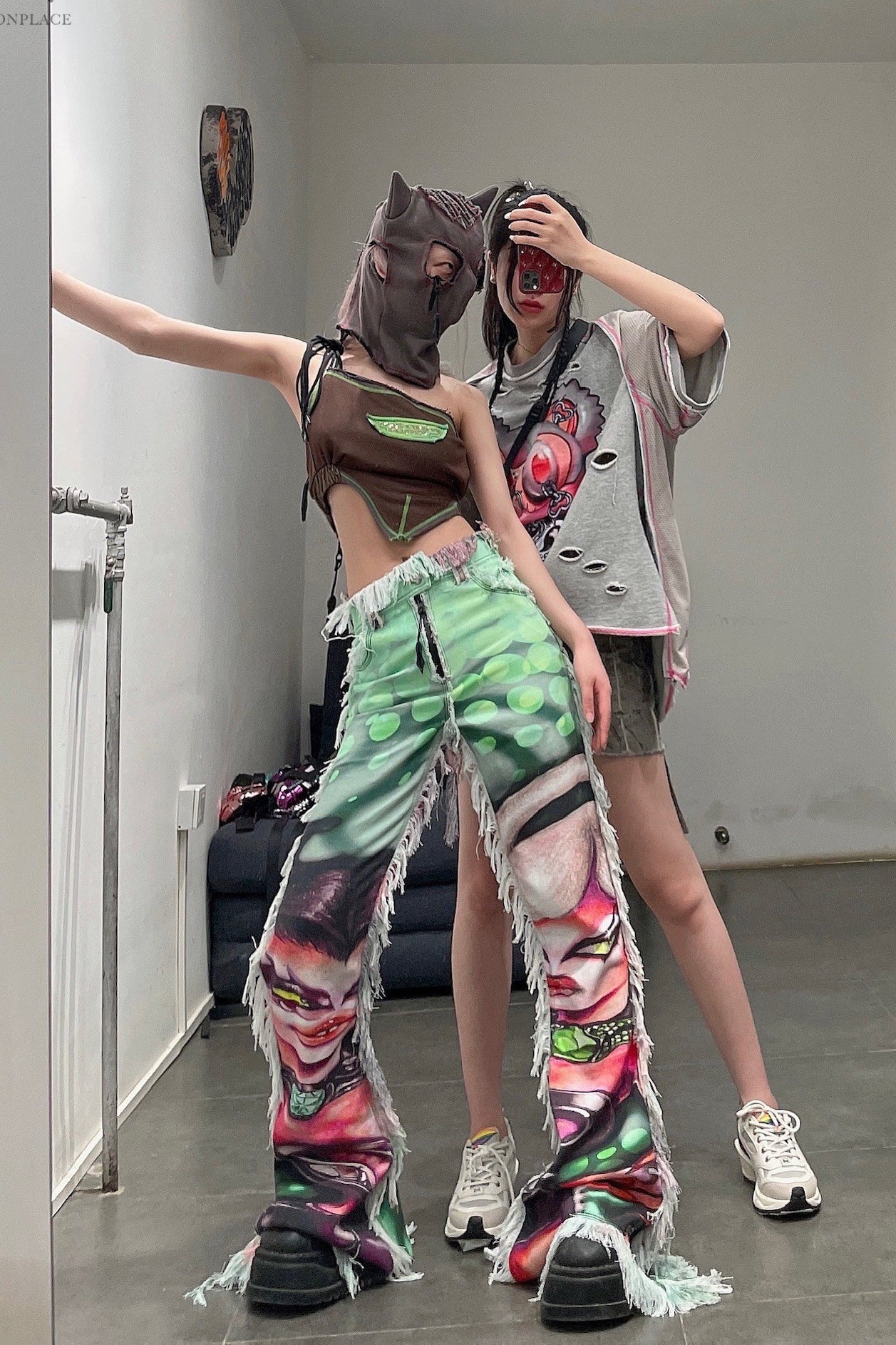 WINDOWSEN Printed Distressed Patchwork Short Sleeves SS22T051GR Grey PW18 - Image 12