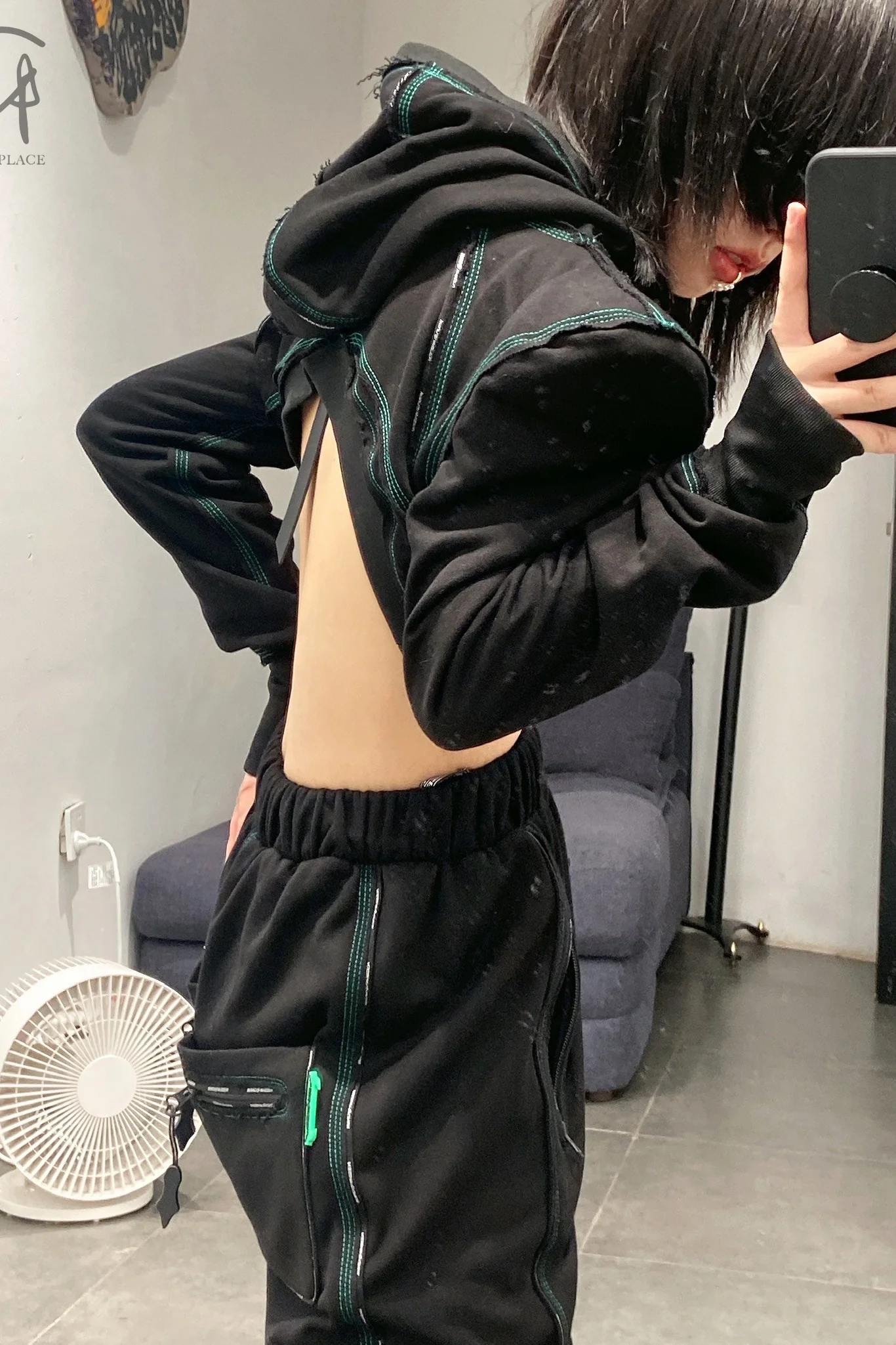 WINDOWSEN Short Sweatshirt with Shoulder Pads WA21-G2-11-C1 PW3 - Image 16