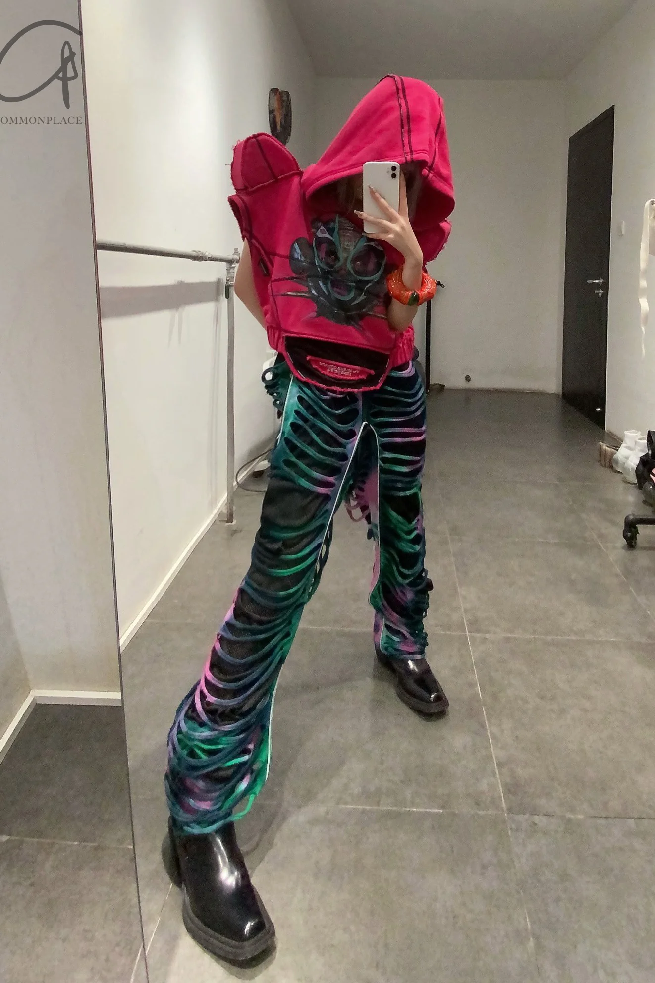 Windowsen shoulder -length sleeveless hoodie PS23T001 rose red - Image 9