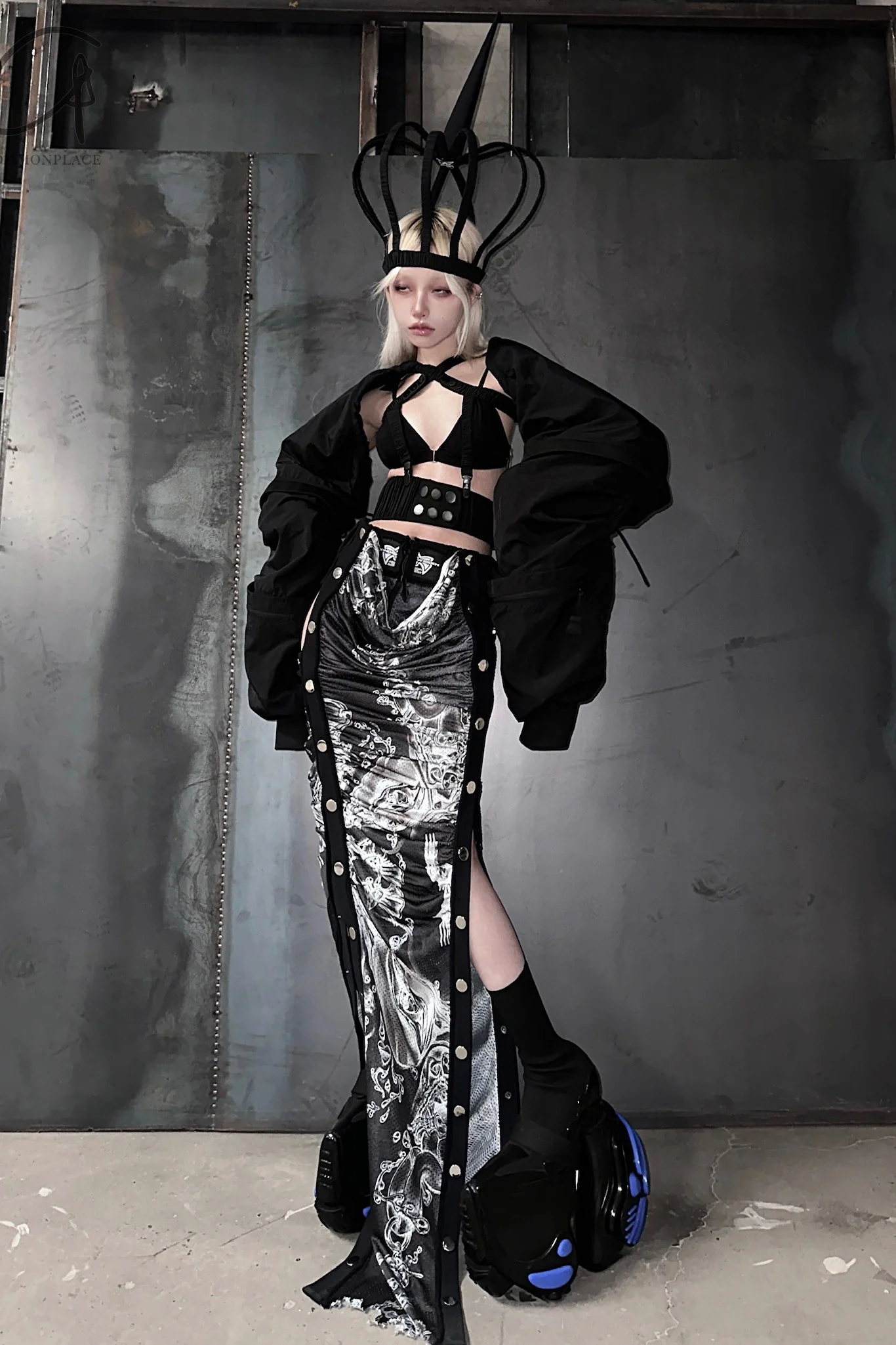 WINDOWSEN spike crown SS23A004 - Image 11