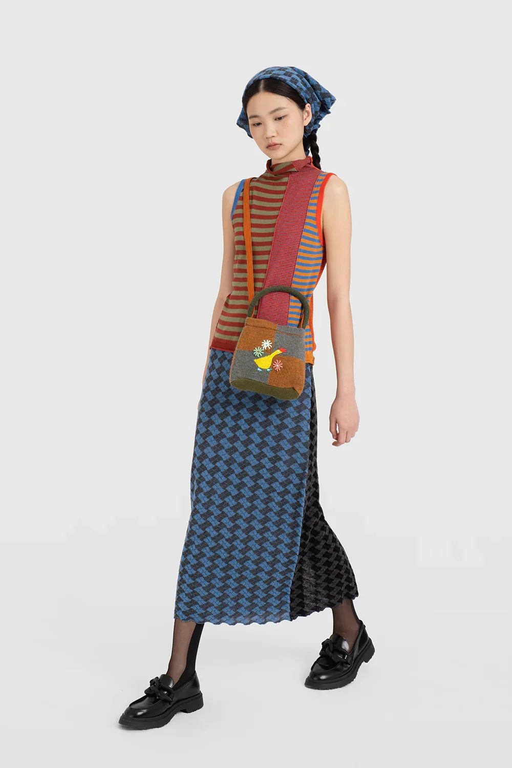 YANYAN KNITS 2025 Fall/Winter Collection: Stand-up Collar Vest (YYK-YYW25-1631-PS) - Color Block Design - Image 14