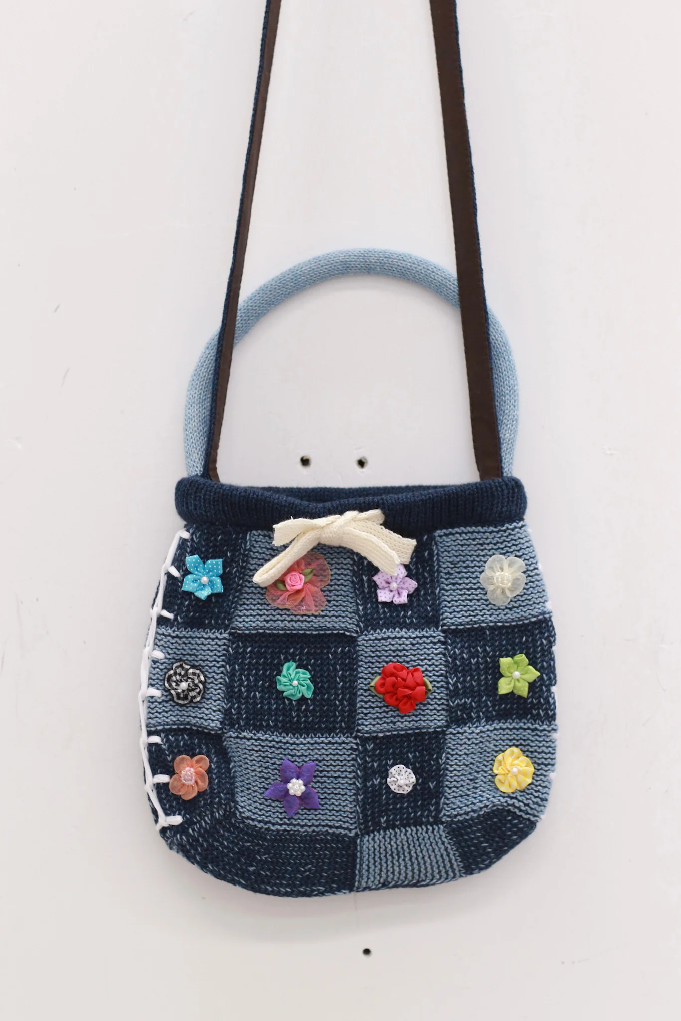 YANYAN KNITS 25 Autumn/Winter Embellished Plaid Clutch YYK-YYW25-0822-DENIM