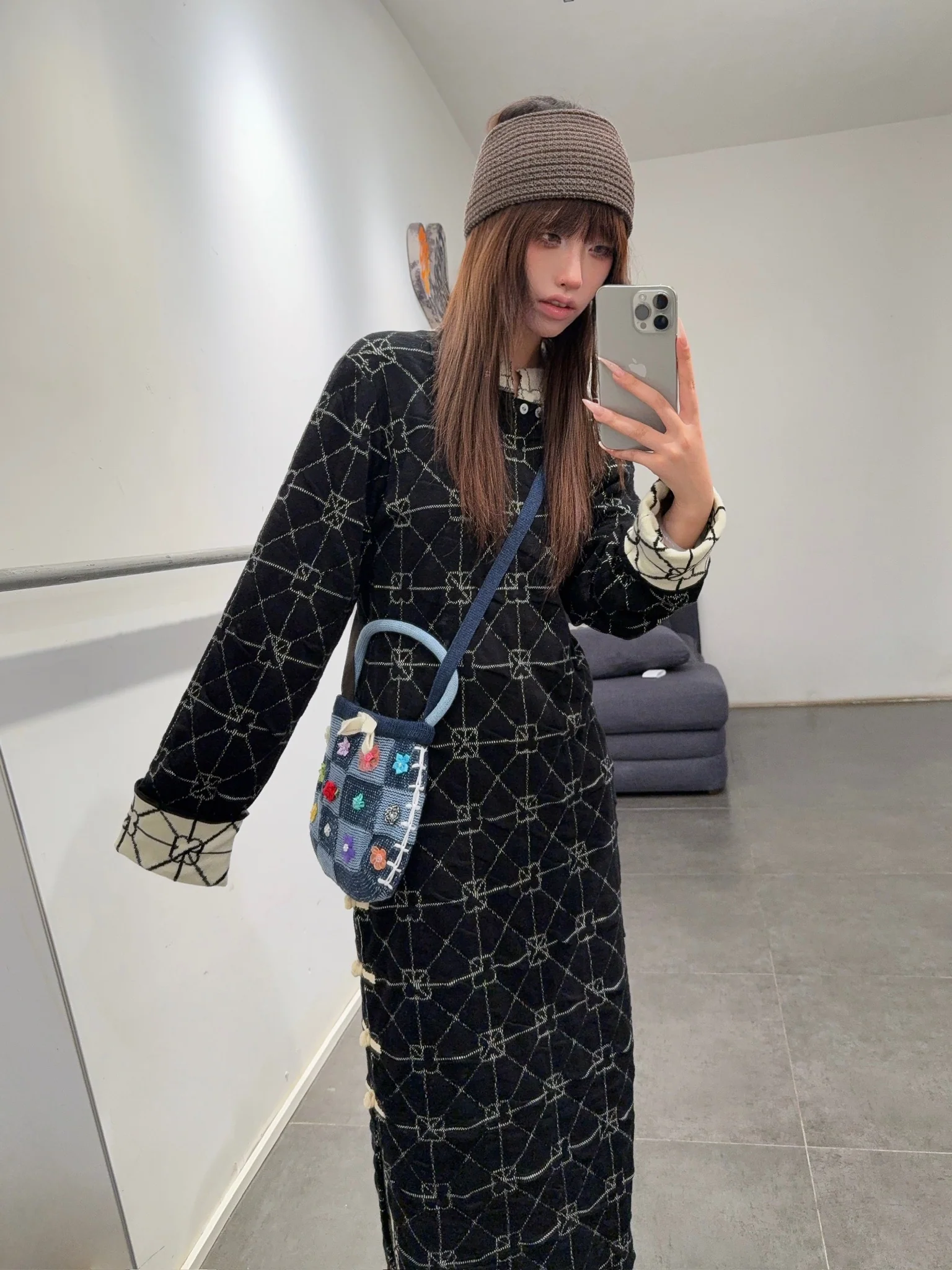 YANYAN KNITS 25 Autumn/Winter Embellished Plaid Clutch YYK-YYW25-0822-DENIM - Image 11