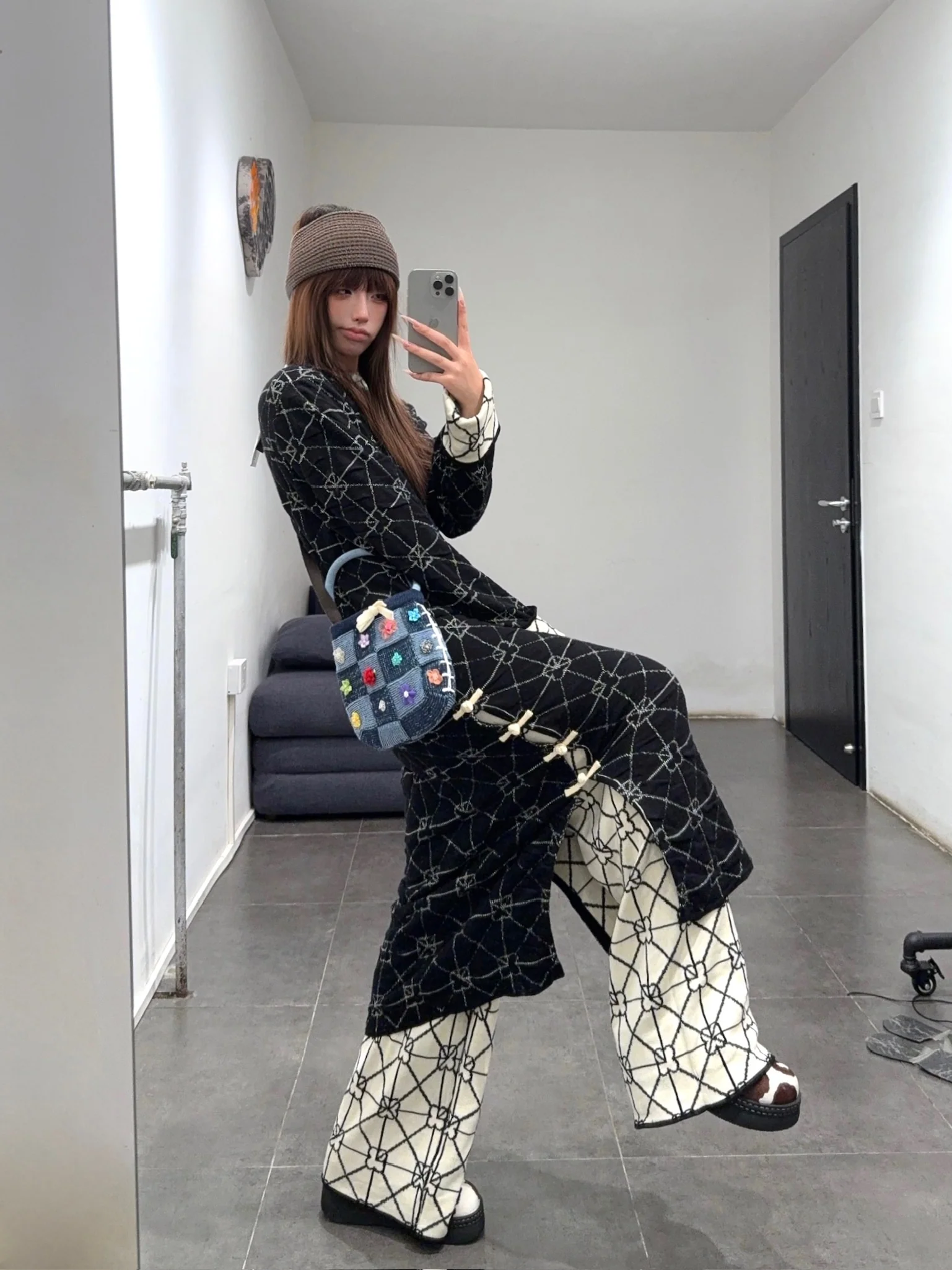YANYAN KNITS 25 Autumn/Winter Embellished Plaid Clutch YYK-YYW25-0822-DENIM - Image 12