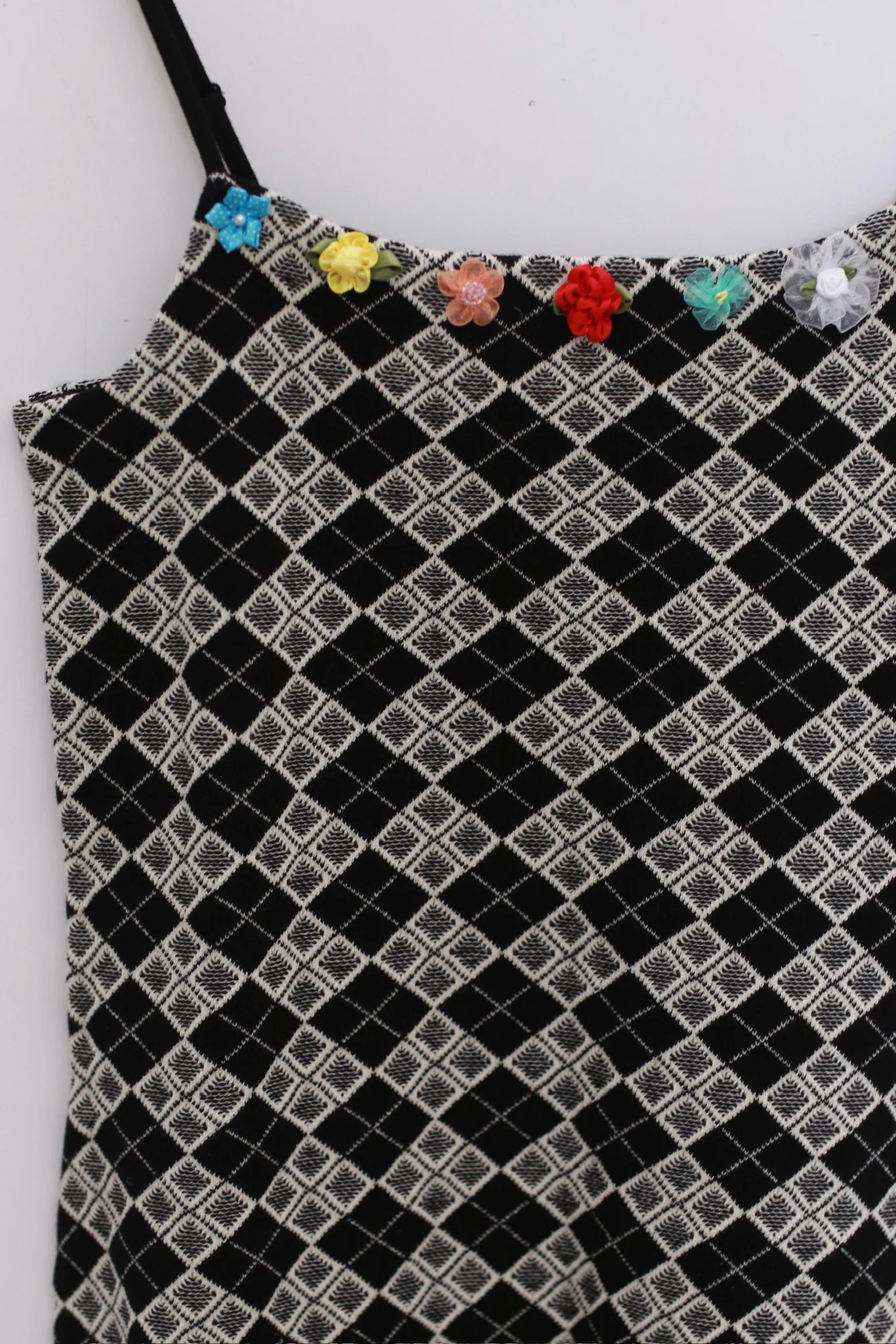 YANYAN KNITS 25 Spring/Summer ARGYLE Suspender Mini Dress YYK-YYW25-0301-HB Black and White - Image 2