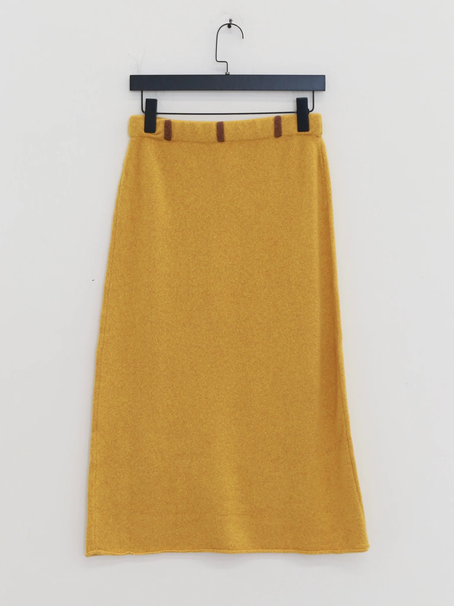 YANYAN KNITS Fall/Winter 2025 Collection: Goose Print T-shirt/Skirt Set (YYK-YYW25-1401-HUANG, Skirt) - Image 4
