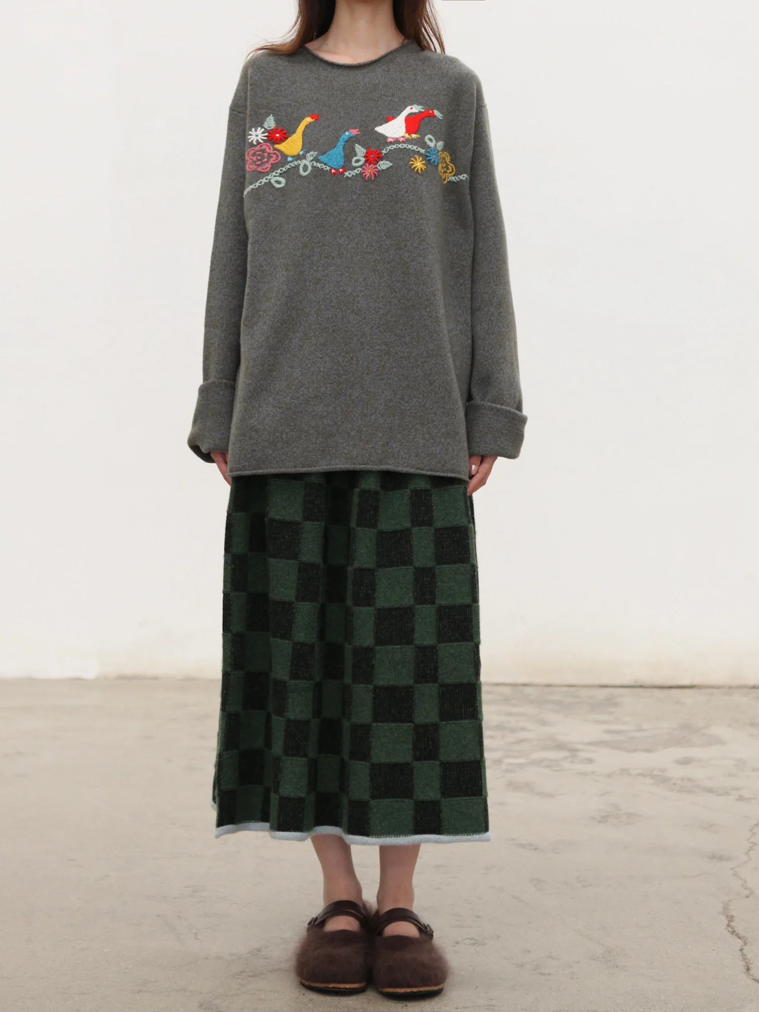 YANYAN KNITS Fall/Winter 2025: Wool plaid cropped sweater / mid-length skirt YYK-YYW25-1422-GW (Skirt: YYW25-2021) - Image 10