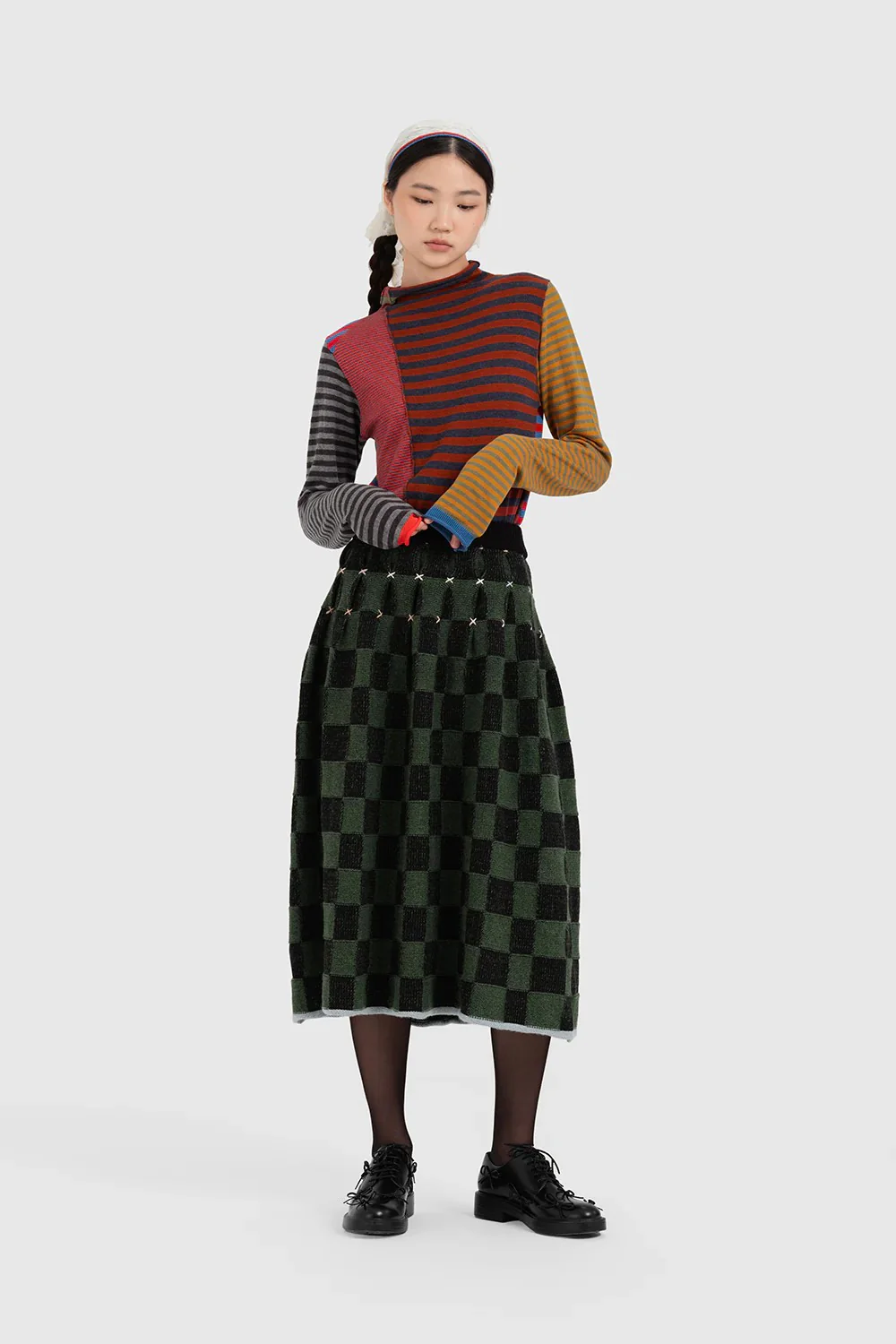 YANYAN KNITS Fall/Winter 2025: Wool plaid cropped sweater / mid-length skirt YYK-YYW25-1422-GW (Skirt: YYW25-2021) - Image 13