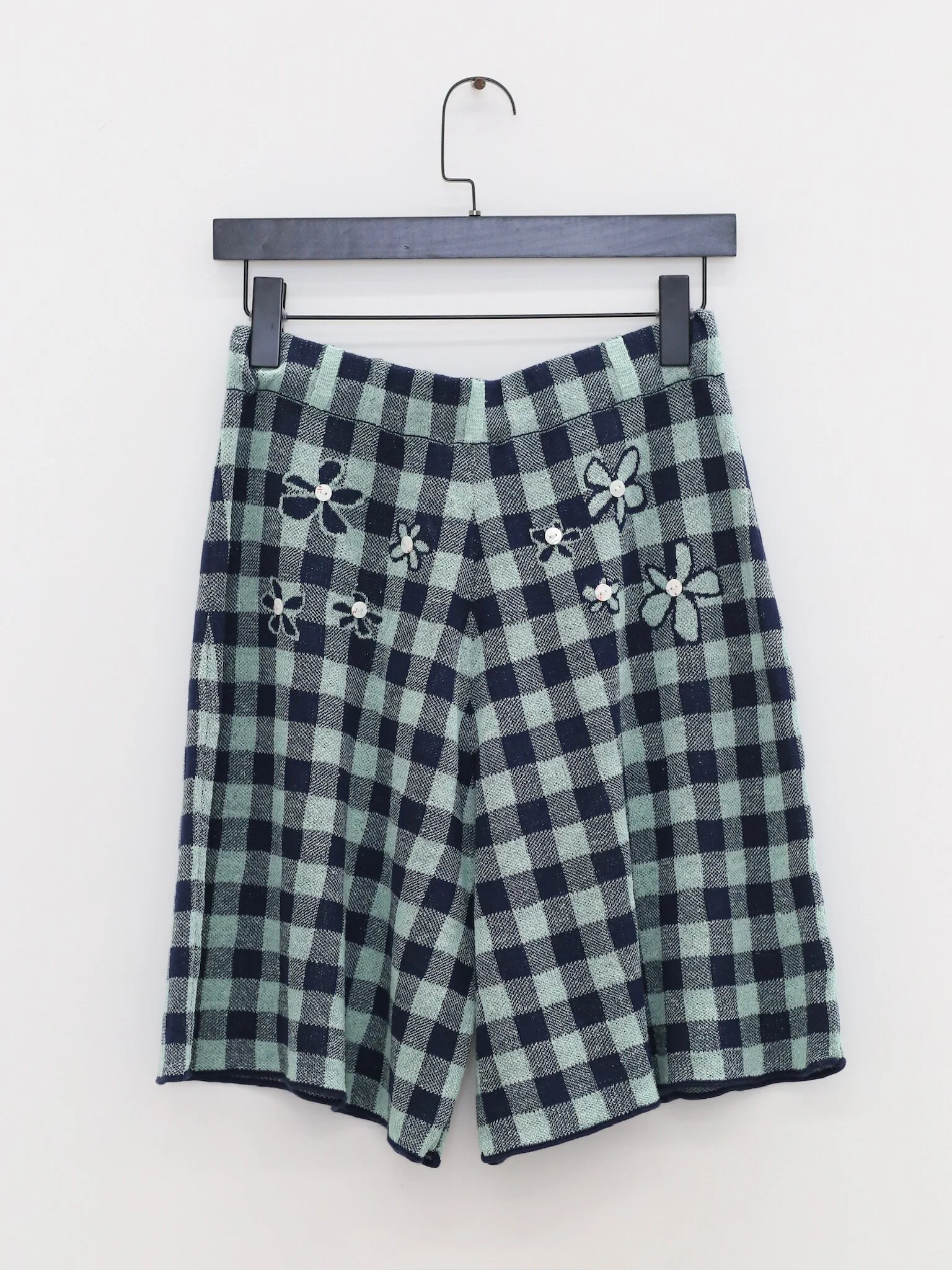 YANYAN KNITS Spring/Summer 2026 Check Floral Bermuda Shorts YYK-YYW26-0461-HEI Black - Image 4