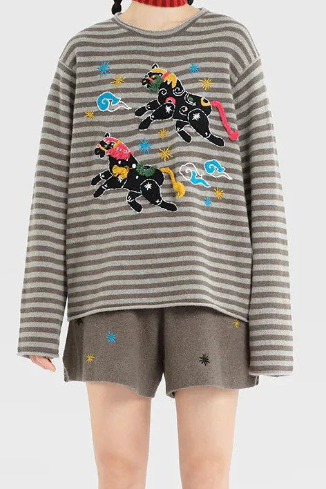 YANYAN KNITS Striped High-Neck Pullover with Horse Pattern YYK-YYW25-2721-WARM GREY
