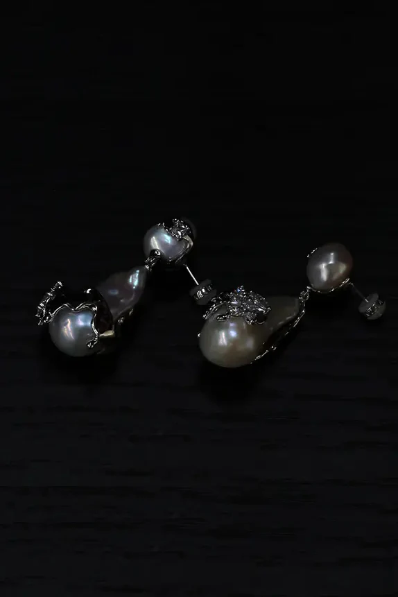 YVMIN 20338 irregular natural pearl earrings - Image 2